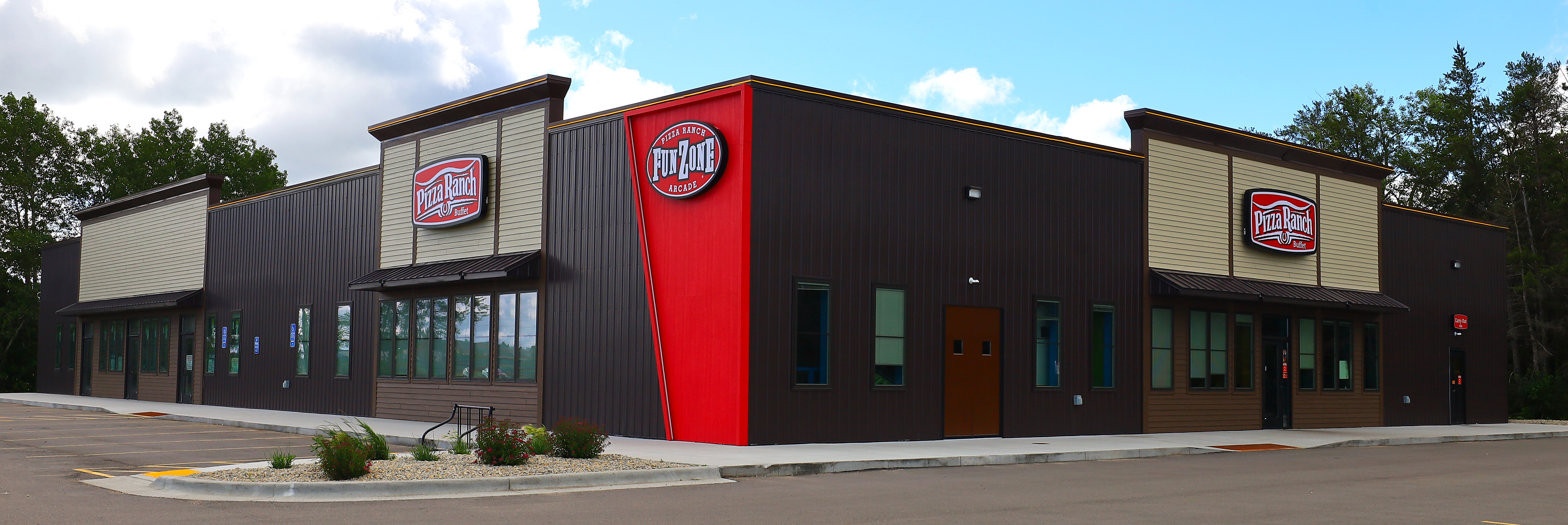 Park Rapids Pizza Ranch and FunZone Arcade exterior